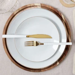 Assiette plate en porcelaine lisere doré d26cm