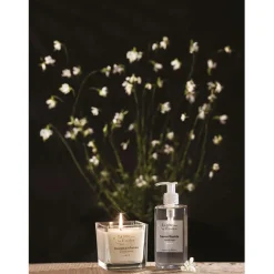 Bougie parfumée poivre rose, rose, musc noir 45h - La tête dans les étoiles