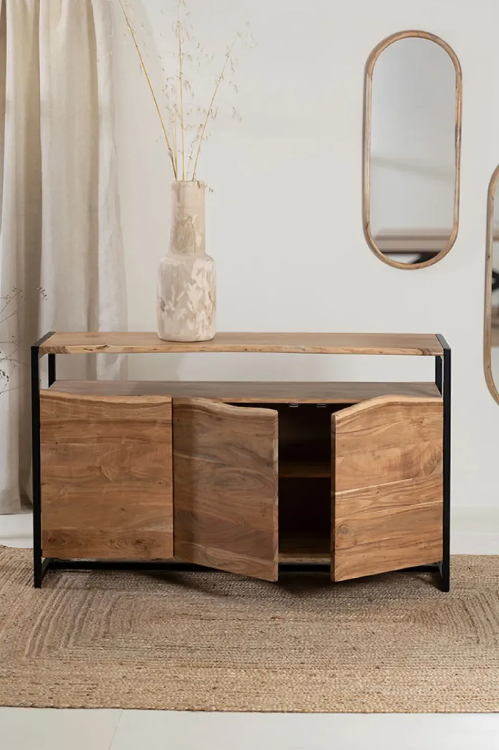 Buffet 3 portes en acacia et pieds en fer noir - Brooklyn