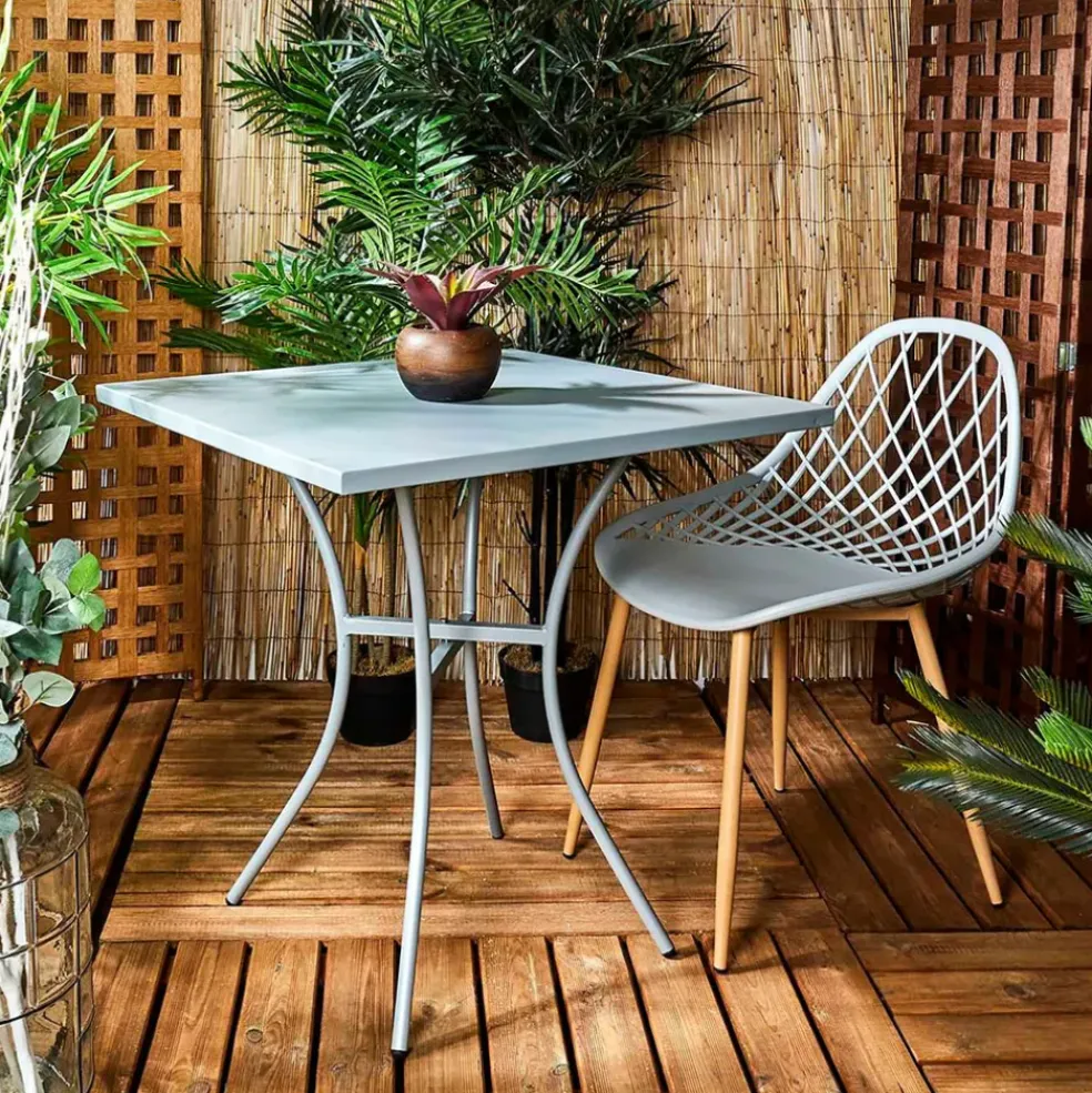 Chaise de jardin en plastique grise - Malaga