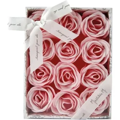Coffret de 12 roses de savon roses et blanches - parfum rose