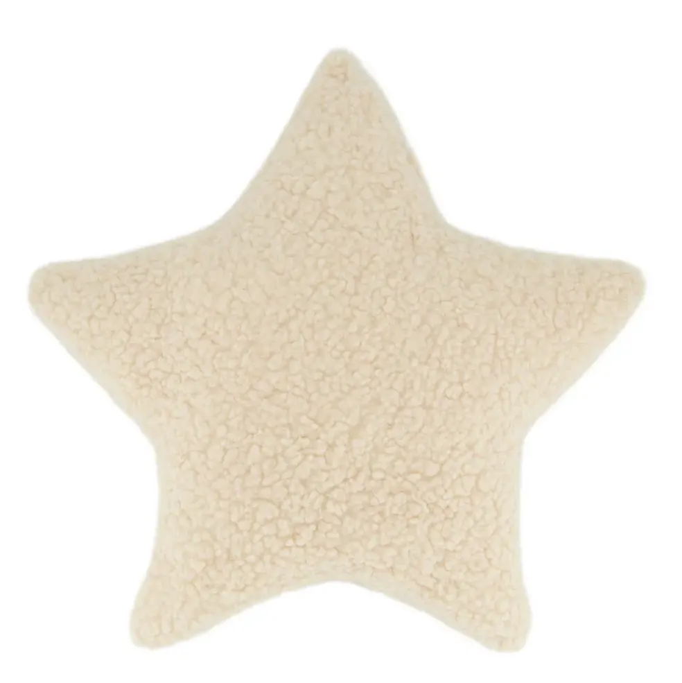 Coussin étoile en tissu bouclette crème