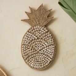 Deco murale ananas en coquillage naturel et blanc - Cauri
