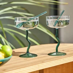 Verre a pied en verre emeraude - Funny
